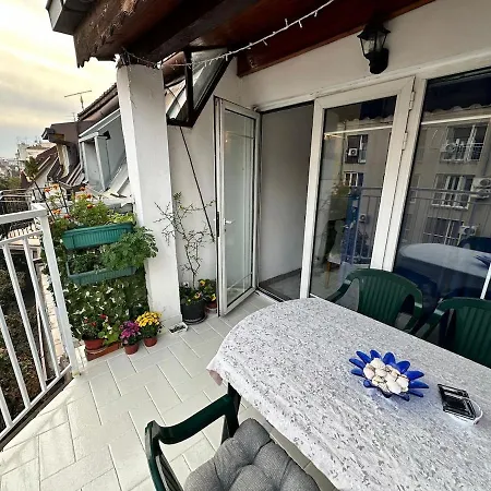 Apartment Sky Rooftop 100 Sqm Big *